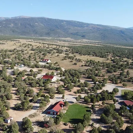 Ranchette Ponderosa - The Freemont #2 At Wind Walker Homestead